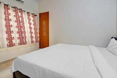 OYO 90537 Green Residency