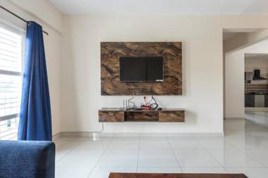 Pinnacle Serviced Apartments