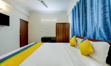 Capital O 90799 Fortune Key