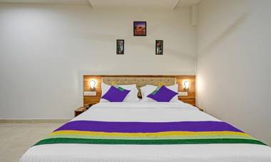 Treebo Tryst Happy Stays