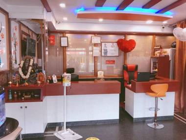 Hotel Shivaals Residency