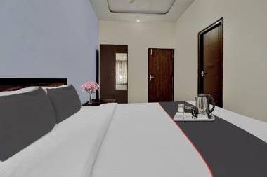 OYO Flagship 92766 Hotel Metro Inn