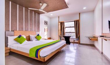 Treebo Trend Admiral Suites New Usmanpura