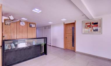 Treebo Trend Admiral Suites New Usmanpura