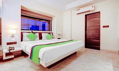Treebo Trend Deepali Executive Jalna Road