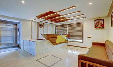 Treebo Trend Deepali Executive Jalna Road