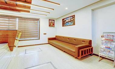Treebo Trend Deepali Executive Jalna Road
