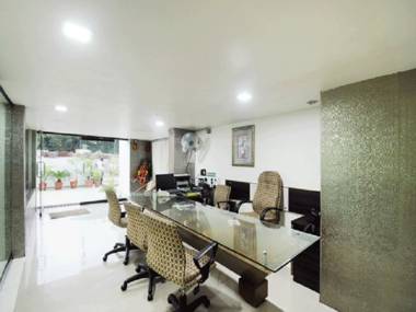 Hotel Manasi