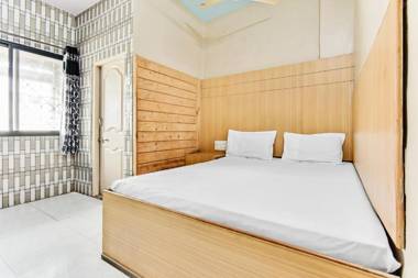 SPOT ON 40292 Hotel Shangrila Inn