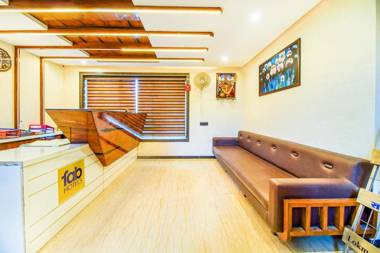 FabHotel Deepali Executive