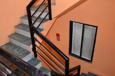 OYO 967 Hotel Lalaji's Executive