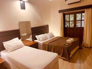 Pinnacle Holiday Homes