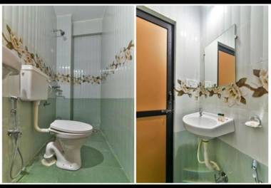 Sweet AC Rooms near KFC Restaurant