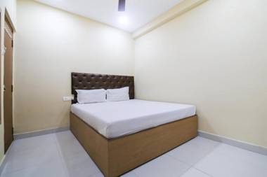 OYO Flagship 60029 Maina Mansion