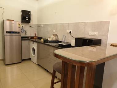 Eerus Den - A Luxurious 2 Bedroom Apartment By Leela Homes