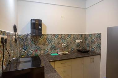 ComfyCorner - Luxurious 2-BHK Apartment