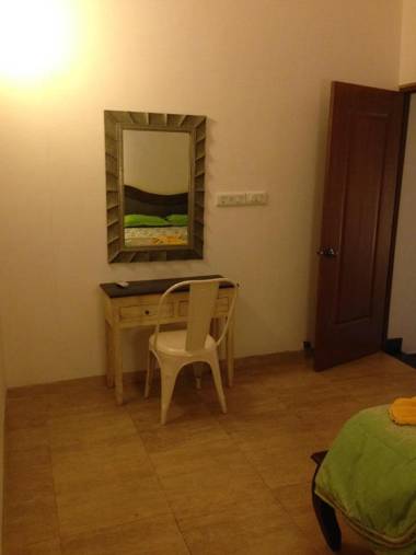 Pool Facing Apartment in Riviera Foothills Near Baga Arpoara