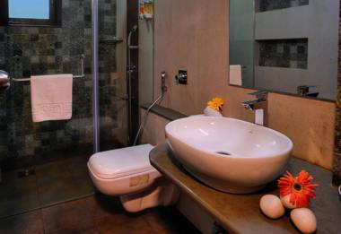 Treehouse Sonnet- A Boutique Hotel