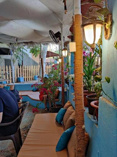 Anjoned Hostel & cafe