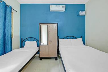 OYO 84062 Anjuna Inn