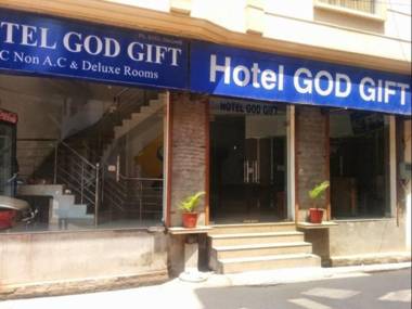 Hotel God Gift
