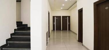 FabHotel Golden Temple Paradise