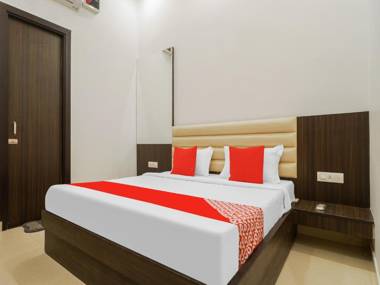 OYO 85906 Hotel Noor Residency