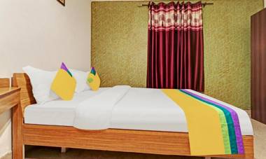 OYO Townhouse 447 Hotel Teg Royal