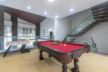 StayVista at Emerald Acres