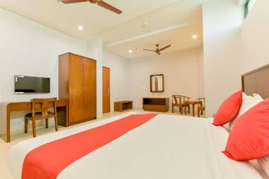 Capital O 15544 Edassery Blue Bells