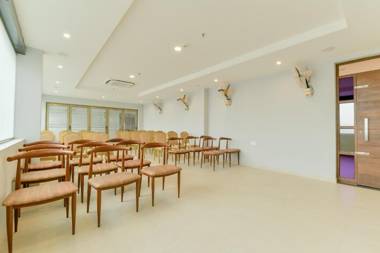 Capital O 15544 Edassery Blue Bells