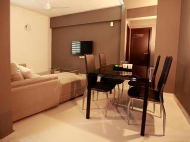 Transit Suites by GrandWest