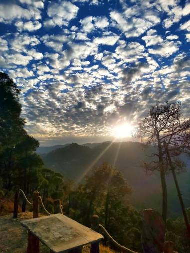 sundowners campsite binsar valley