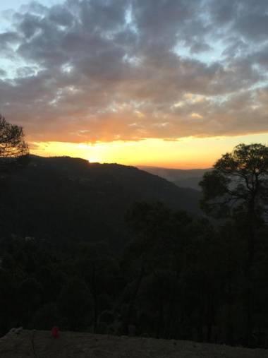 sundowners campsite binsar valley