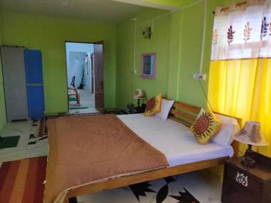 Sunny-side cottage&cafe