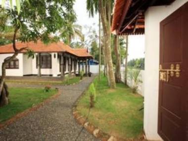 Bamboo Lagoon Resort