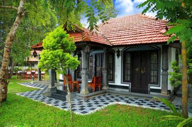 Bamboo Lagoon Resort