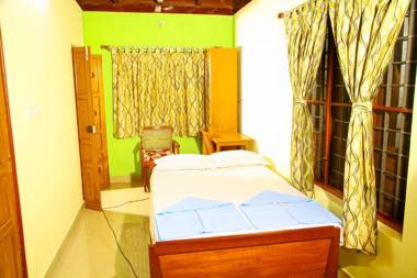 Mom&Pop Thyparambil Heritage