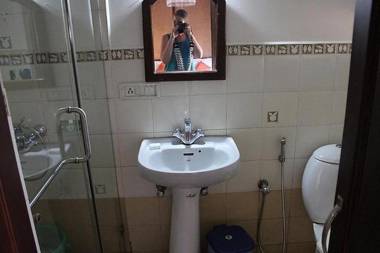 Houseboat Experiences by Carnival Tours