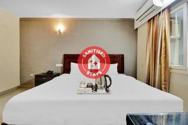 OYO Townhouse 80108 Aec Residency