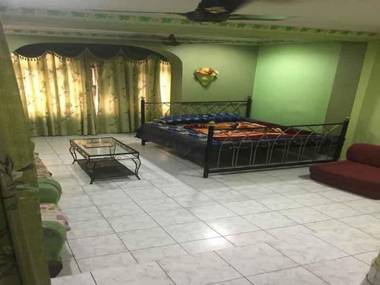 The Hotel Pravasi Palace