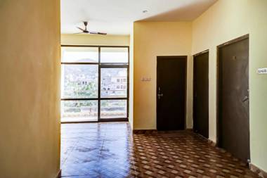 OYO 67335 Hotel Madhuban