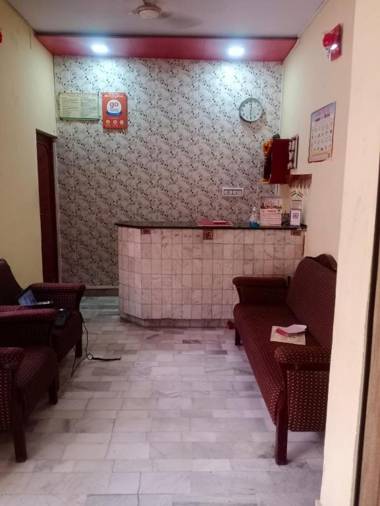 Hotel Raj Bed & Breakfast