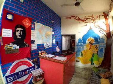 Big Brother Hostel Agra