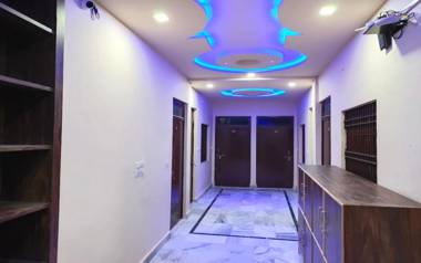 Big Brother Hostel Agra