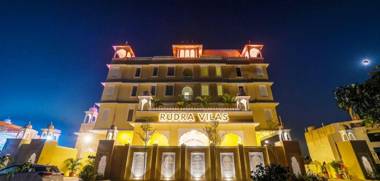HOTEL RUDRA VILAS