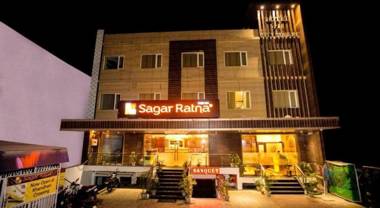 Hotel The City Square Agra