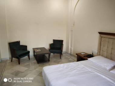 Aaram Baagh Agra By Pachar Group