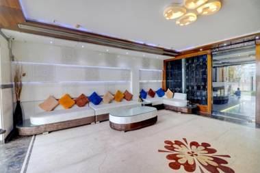 FabHotel Club Junction