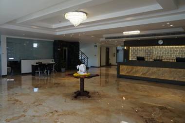 Neel Clarks Inn Express Agra